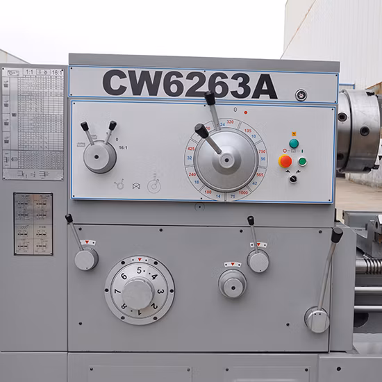 Konventionelle Motordrehmaschine mit Getriebekopf Cw6263A/2000